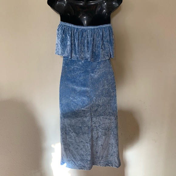 Mono B Blue Strapless Flounce Velvet Bodycon Dress - Picture 6 of 10